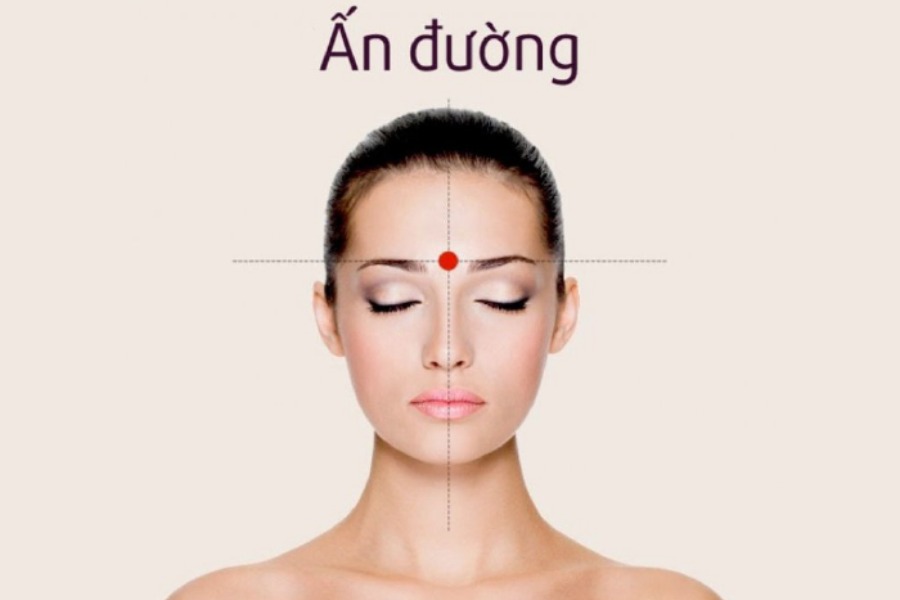 Ấn đường cũng có liên quan mật thiết với vận mệnh người có dáng mày chổi xể Ấn đường cũng có liên quan mật thiết với vận mệnh người có dáng mày chổi xể