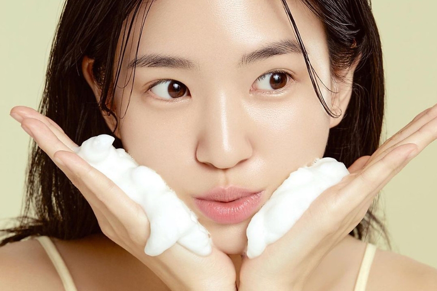 Sữa rửa mặt dạng bọt phù hợp cho da dầu Sữa rửa mặt dạng bọt phù hợp cho da dầu