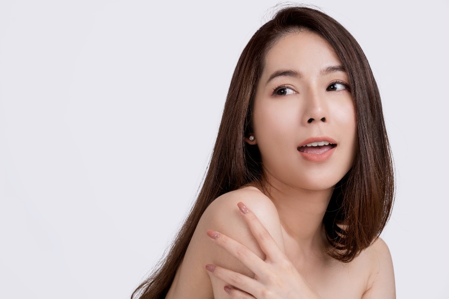 Mặt nạ ngũ hoa hạt có thể loại bỏ bụi bẩn hiệu quả, giúp lỗ chân lông trở nên thông thoáng và sạch sẽ. mặt nạ ngũ hòa làm sạch sâu lỗ chân lông