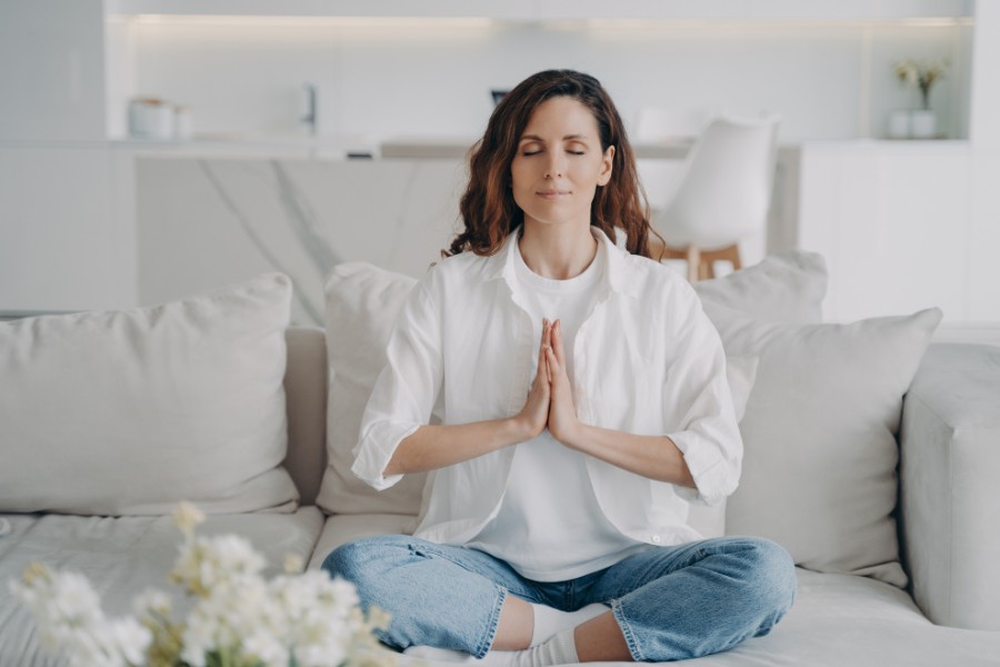 Da mặt bị ngứa sần sùi phải làm sao? Cách xử lý hiệu quả 8 width=