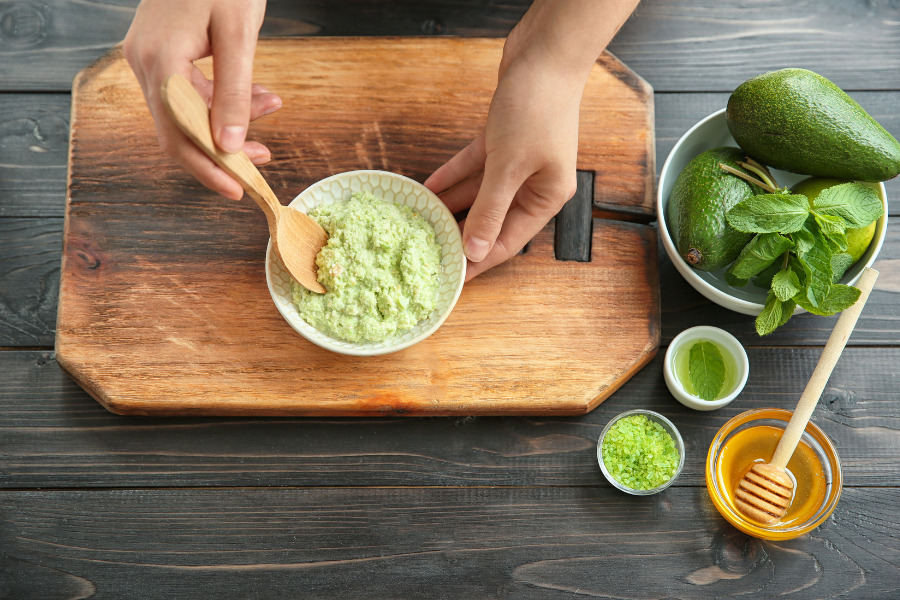 Bật mí 6 cách làm mặt nạ bơ đắp mặt dưỡng da siêu hiệu quả 3 mat na bo mat ong 1