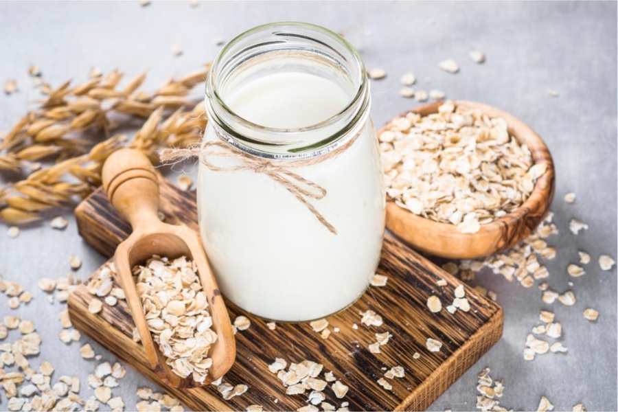 Mặt nạ yến mạch với sữa tươi không đường làm mịn da Làm mặt nạ yến mạch với sữa tươi không đường làm mịn da