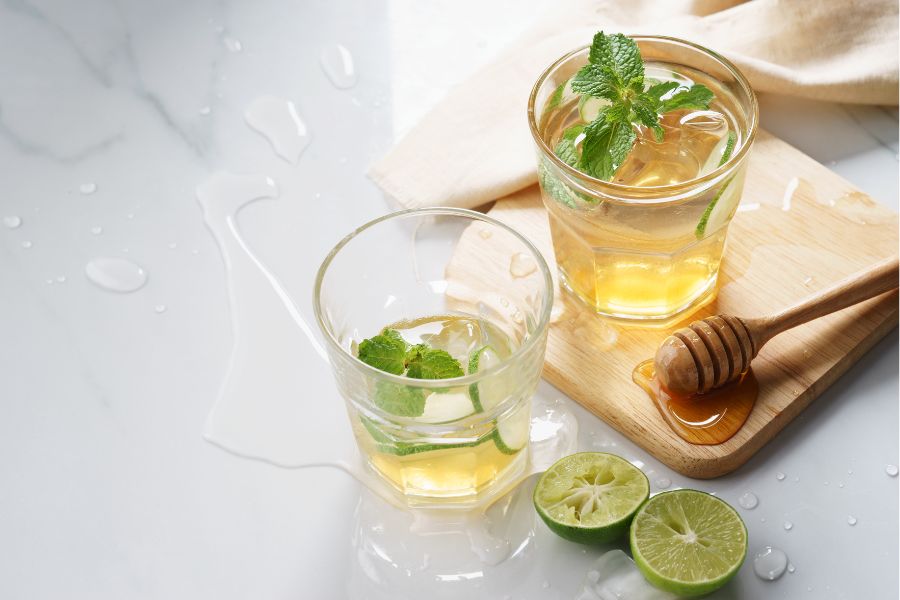 Nước chanh mật ong có khả năng chống oxy hóa và duy trì một làn da khỏe mạnh