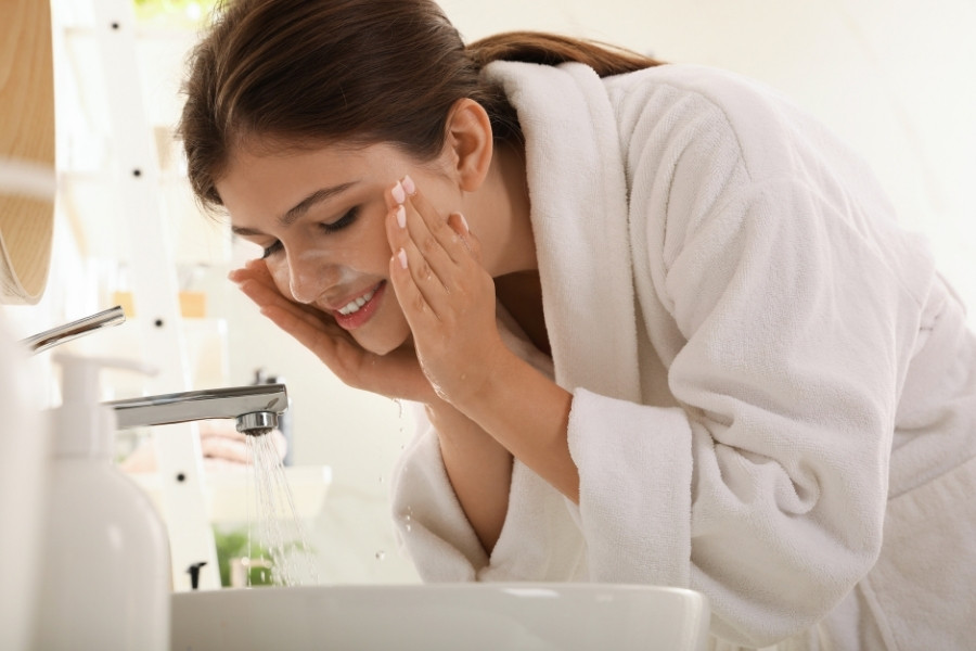 Lựa chọn nhiệt độ nước phù hợp với từng loại da