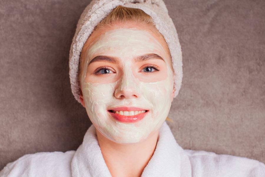 Một số lưu ý quan trọng khi thực hiện cách đắp mặt nạ đất sét tại nhà Một số lưu ý quan trọng khi thực hiện cách đắp mặt nạ đất sét tại nhà