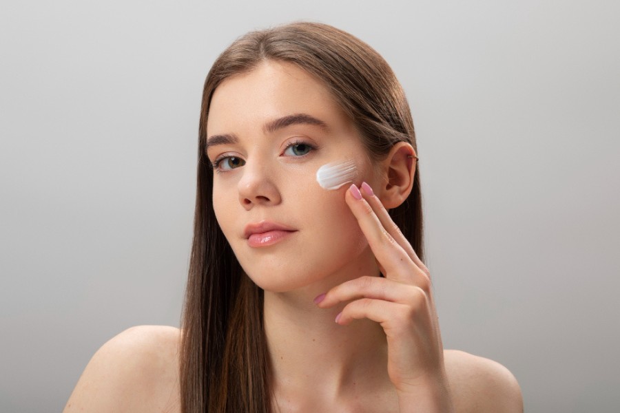 thoa kem chống nắng