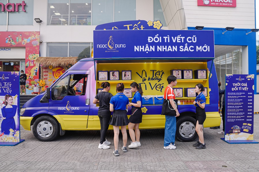 Các chuyến xe van “Thu mua tì vết” tại siêu thị với nhiều hoạt động thú vị