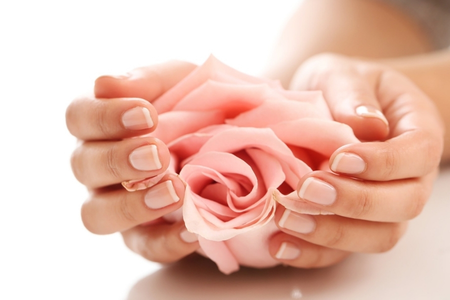 Phương pháp trẻ hóa cô bé có rủi ro nào không?