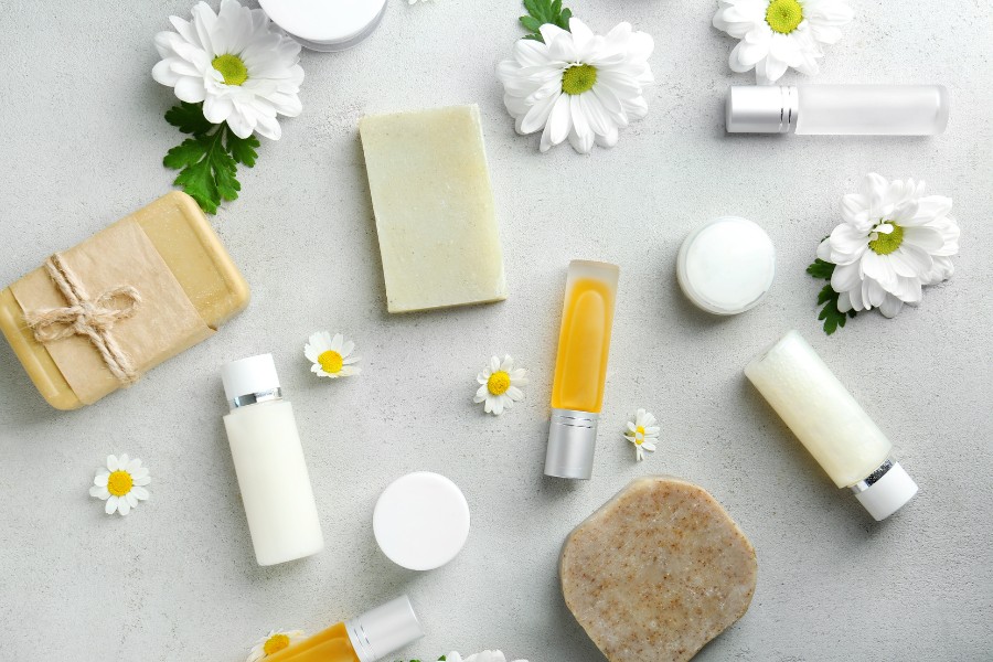 Chọn sản phẩm chăm sóc da giúp kiềm dầu