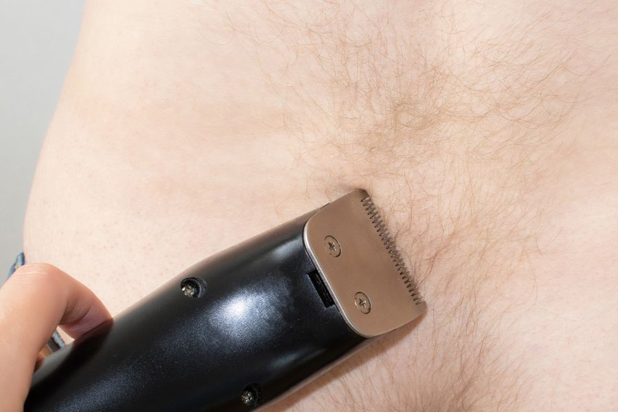 Các lưu ý khi cắt tỉa lông vùng kín cho nam giới