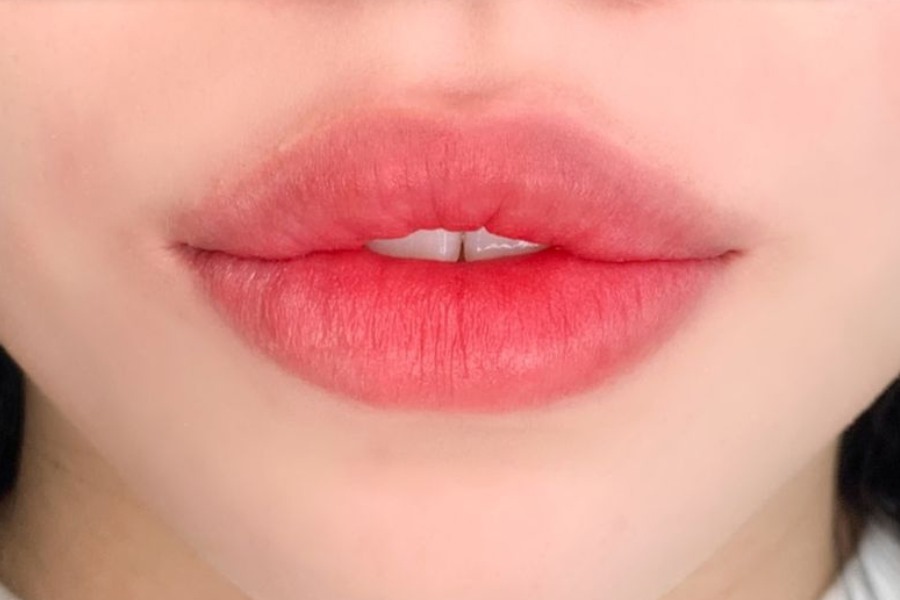 Màu môi duy trì đến tận 3 năm, hiệu quả cam kết bằng văn bản cụ thể.