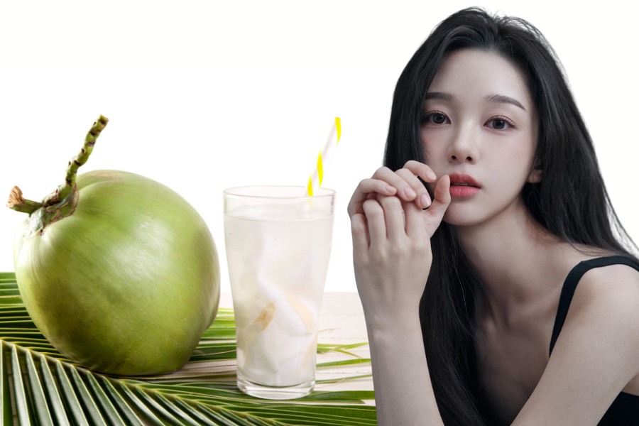 Nước dừa là một sự lựa chọn tuyệt vời để chăm sóc môi Nước dừa là một sự lựa chọn tuyệt vời để chăm sóc môi sau khi xăm và duy trì kết quả thẩm mỹ lâu dài