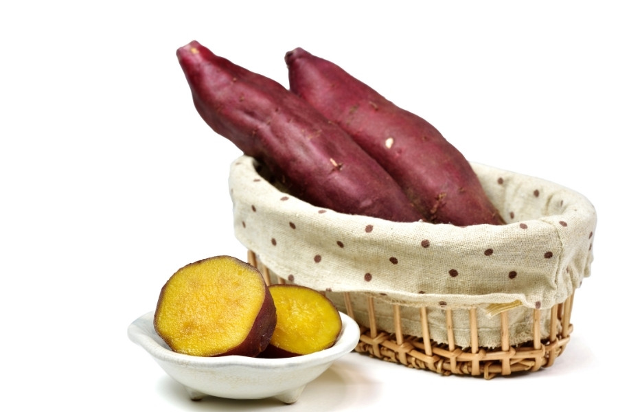 sau xăm môi nên ăn khoai lang trong bao lâu ăn bao nhiêu là phù hợp