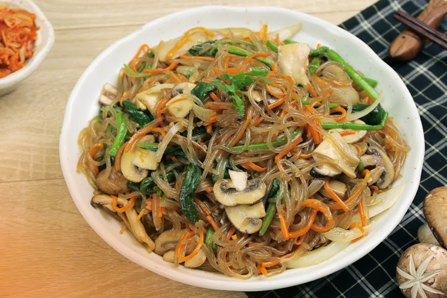 1 bát miến ngan bao nhiêu calo