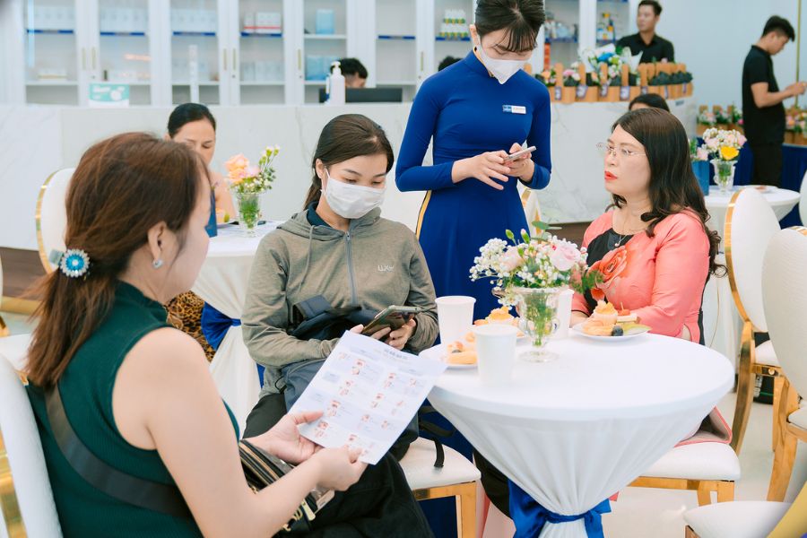 Chất lượng cơ sở thẩm mỹ cũng ảnh hưởng đến chi phí điều trị sẹo rỗ