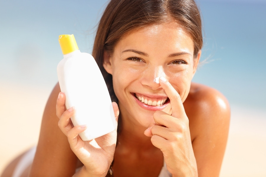 Tại sao da mặt bị đỏ? 12 cách chăm sóc và cải thiện đỏ mặt 2 da ung do