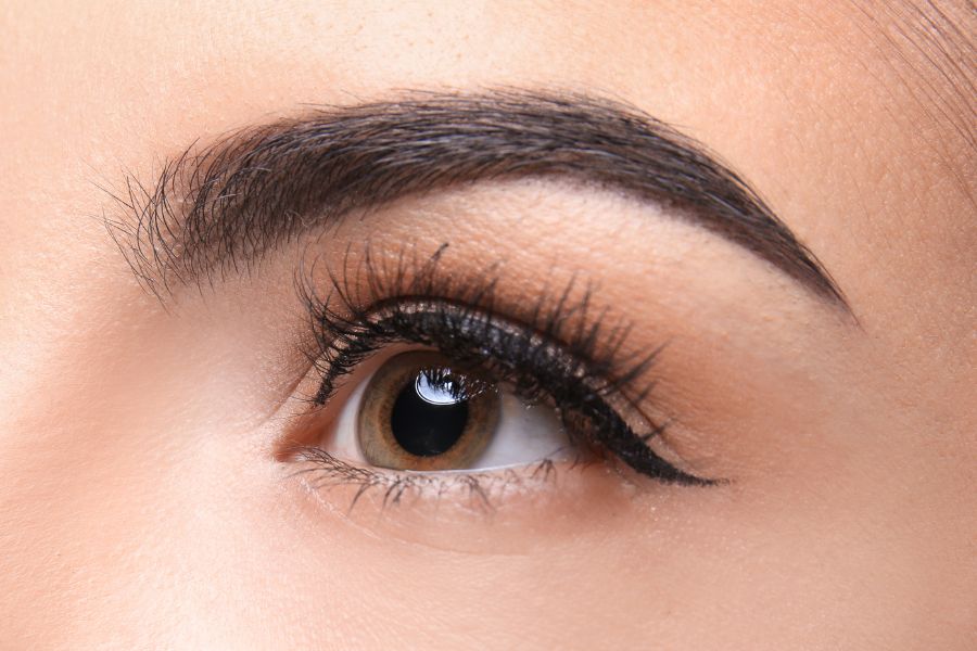 Độ bền của phương pháp tán bột cho lông mày cũng tùy thuộc vào cơ địa của mỗi người