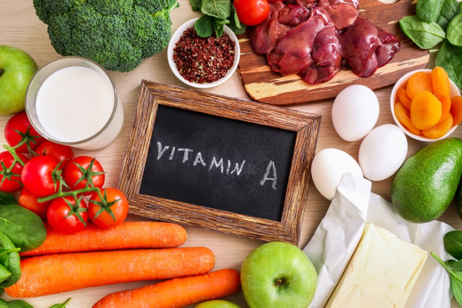 Thiếu hụt Vitamin A có thể dẫn đến tình trạng đầu ngón tay bị tróc da