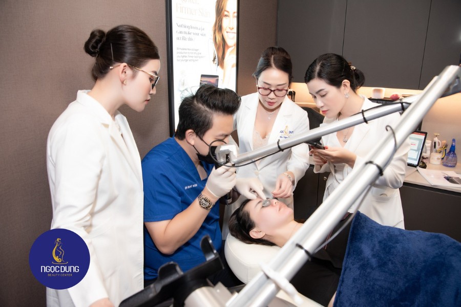 đội ngũ chuyên gia