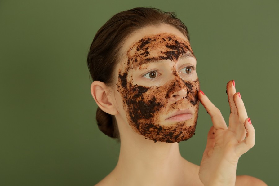 Thường xuyên tẩy tế bào chết đúng cách để có làn da đẹp mịn màng