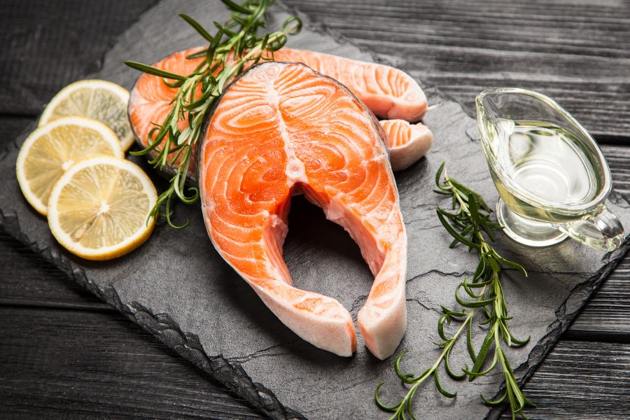 Thực phẩm giàu mỡ cá chứa omega 3 có khả năng tăng cường sản xuất collagen Các loại cá bèo chứa nhiều omega 3 có khả năng tăng cường sản xuất collagen