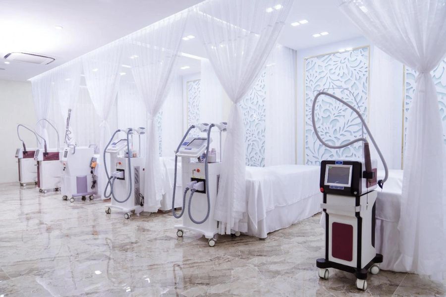 Trang thiết bị hiện đại, máy móc được chuyển giao trực tiếp từ Hoa Kỳ