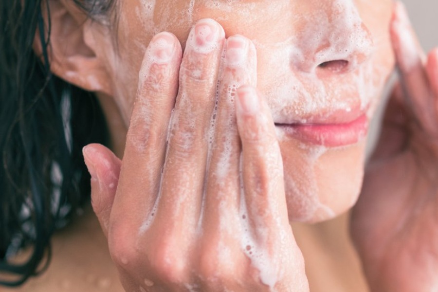 Tùy từng nền da mà bạn sẽ chọn được sản phẩm tẩy tế bào chết mặt phù hợp bao lâu nên tẩy tế bào chết cho da mặt