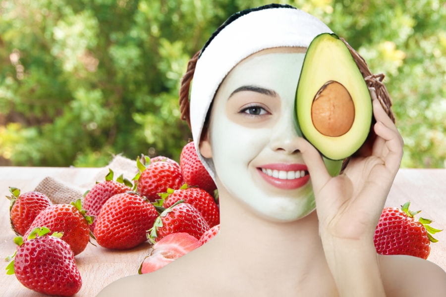 Đắp bơ và dâu tây có tác dụng làm dịu, phục hồi làn da bị dị ứng với mỹ phẩm Đắp bơ và dâu tây có tác dụng làm dịu, phục hồi làn da bị dị ứng với mỹ phẩm