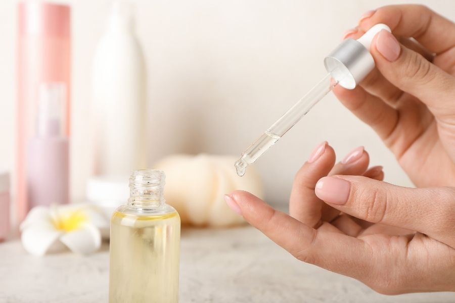 Dùng mỡ trăn trị sẹo có tốt và hiệu quả như lời đồn? 3 Một số lưu ý khi sử dụng mỡ trăn trị sẹo