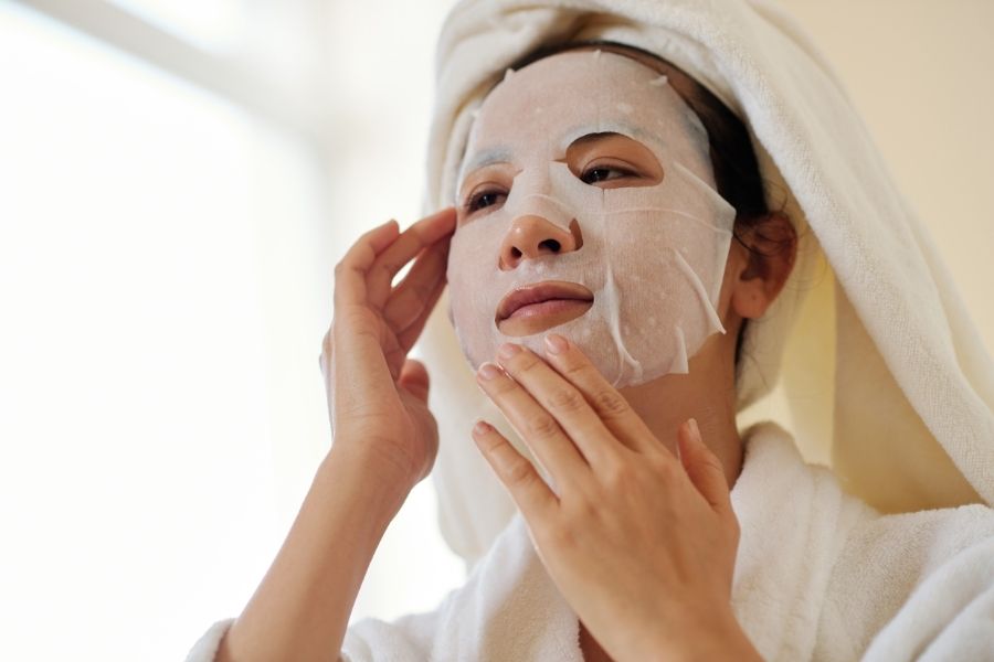 Một số lưu ý quan trọng khi đắp mặt nạ sau khi nặn mụn Một số lưu ý quan trọng khi đắp mặt nạ