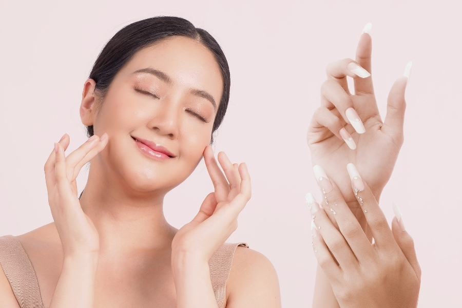 Tại sao da mặt đen hơn da tay? Sự khác biệt trong cấu trúc và tính chất sinh lý giữa da mặt và da tay là nguyên nhân chính dẫn đến da mặt đen hơn da tay. tại sao da mặt lại đen hơn da tay