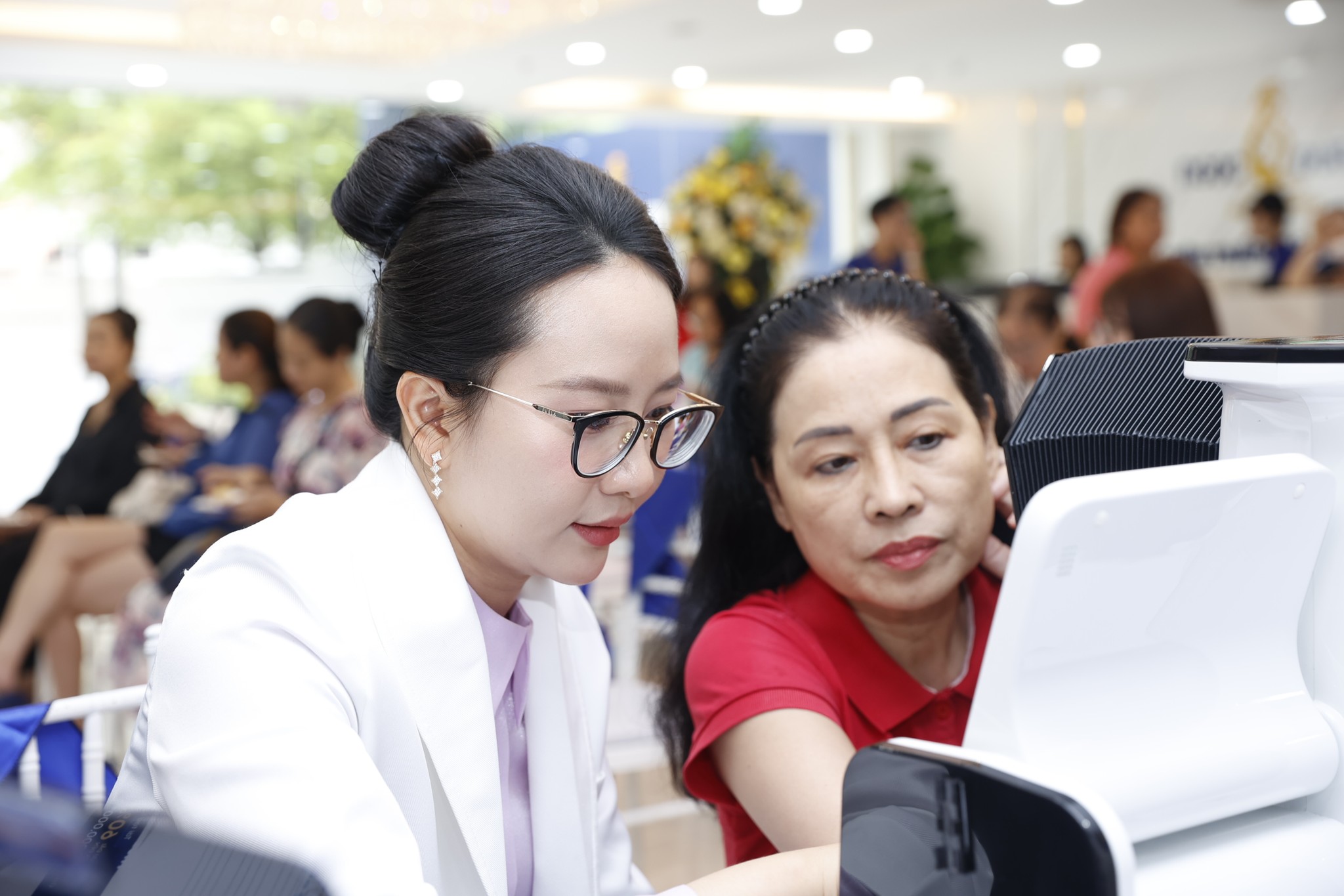 Kiểm tra sức khỏe làn da miễn phí cùng chuyên gia