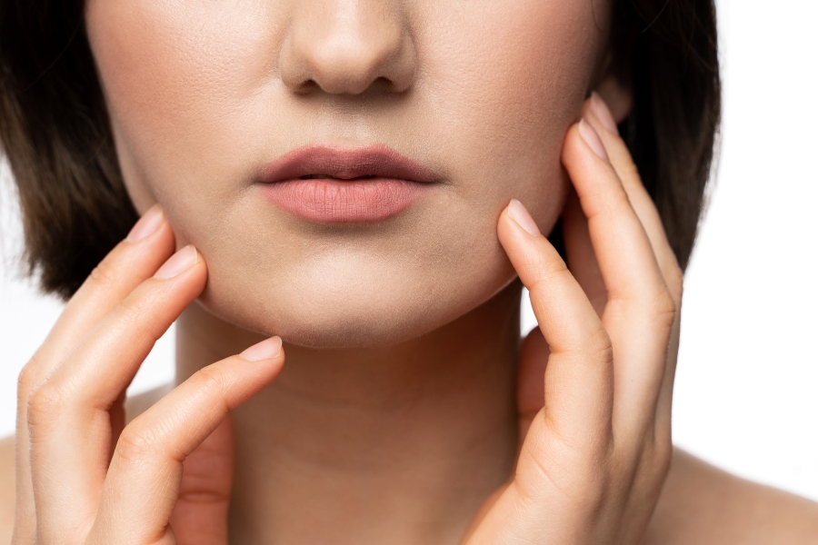 Môi mỏng là gì? Tướng số của Đàn Ông và Phụ Nữ môi mỏng 3 Môi mỏng là gì?