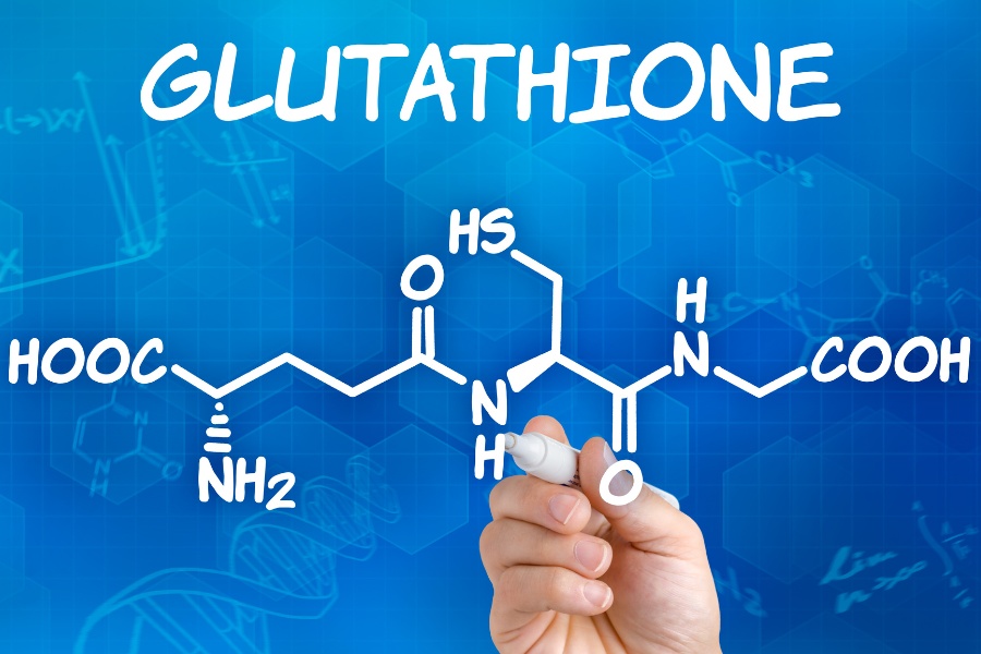 Phụ nữ 40 nên uống gì để đẹp da? Glutathione có tác dụng chống lão hóa da, cải thiện sức khỏe làn da và làm chậm quá trình lão hóa tự nhiên ở tuổi 40. 