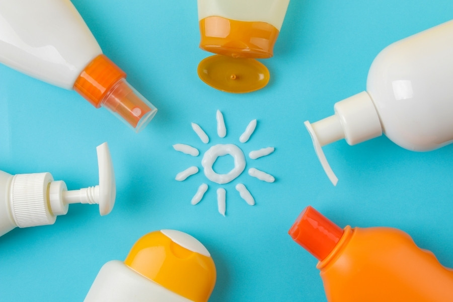 Kem chống nắng là một sản phẩm quan trọng trong việc duy trì làn da khỏe mạnh. Kem chống nắng là một sản phẩm quan trọng trong việc duy trì làn da khỏe mạnh.