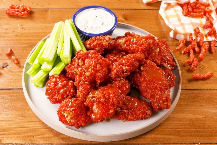 Ăn quá nhiều đồ cay nóng rất dễ bị nổi mụn