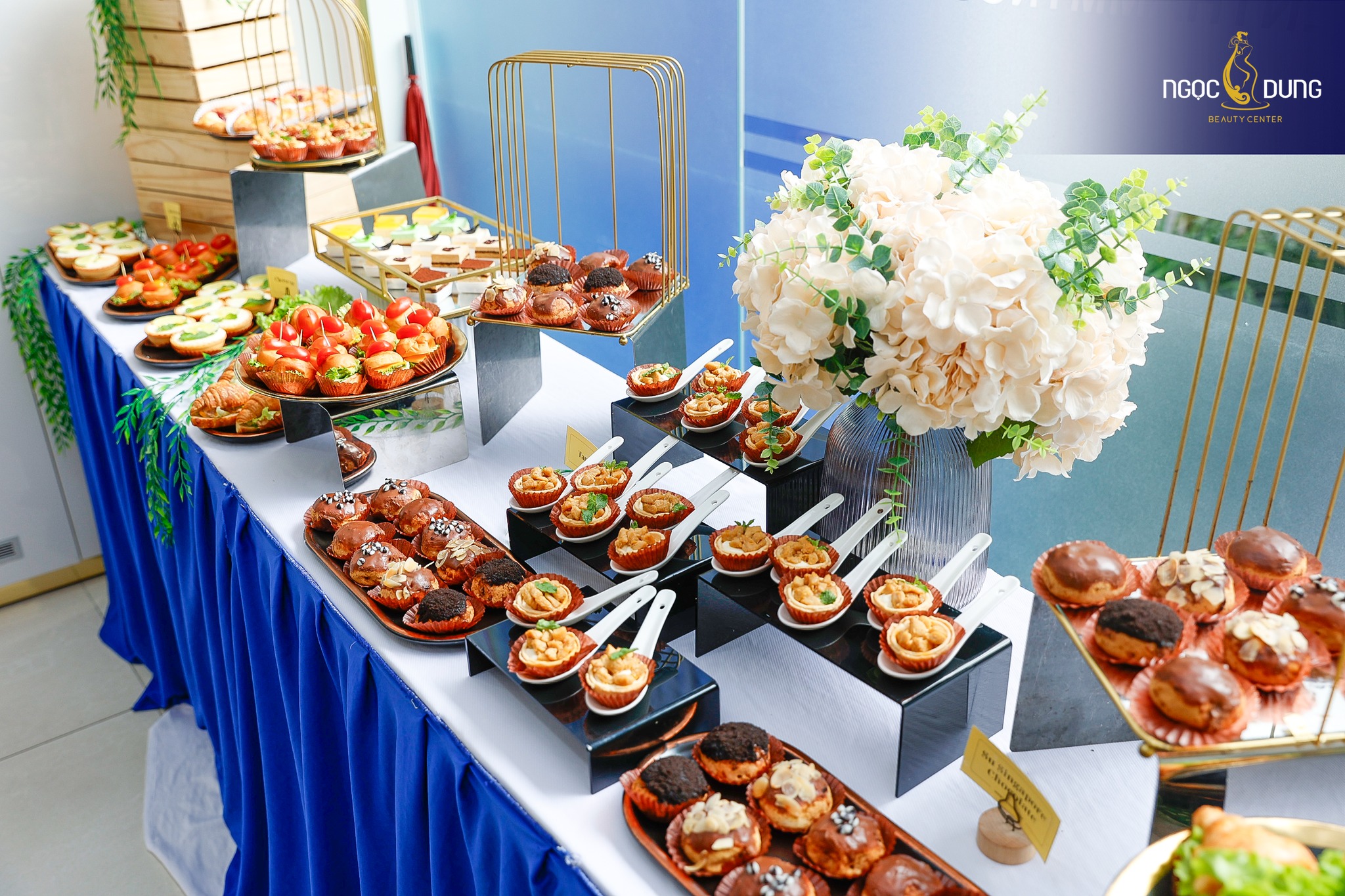 Thả mình thư giãn với Workshop trang trí giỏ hoa lụa rực rỡ 