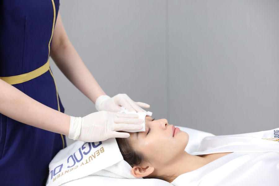 Địa chỉ triệt lông uy tín tại TP.HCM - TMV Ngọc Dung 10 Quy trình triệt lông ở các chi nhánh TP.HCM được thực hiện chuẩn y khoa