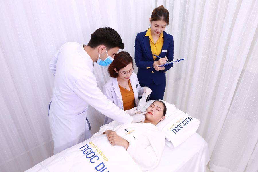 cham soc da voi chuyen gia