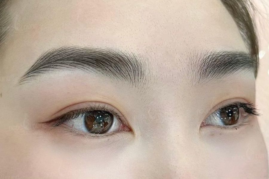 Điêu khắc chân mày châu Âu đẹp, chuẩn dáng sắc nét 4 điêu khắc chân mày Châu Âu