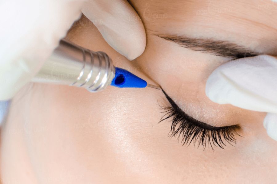 Hướng dẫn cách vẽ eyeliner đẹp tự nhiên đơn giản 12 Phương pháp phun mí hiện đại, mang lại bạn nét mí đẹp tự nhiên lâu bền