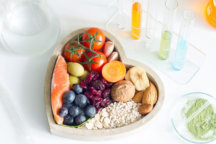 Sau khi triệt lông bikini lần đầu cần chăm sóc như thế nào 9 Ăn uống lành mạnh sẽ giúp làn da sau khi triệt lông bikini lần đầu phục hồi nhanh chóng