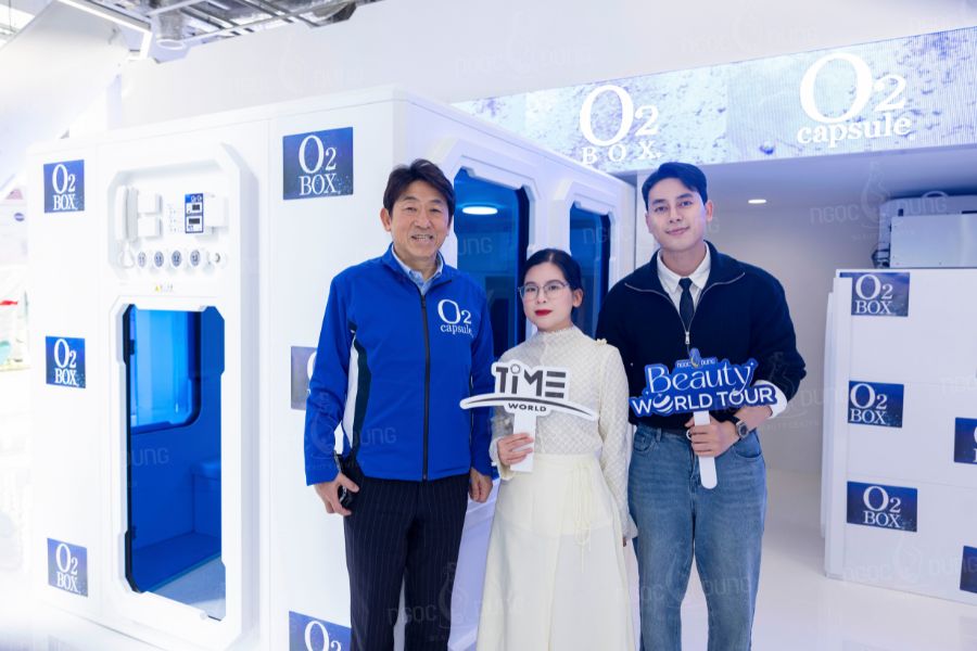 Ngoc Dung Beauty World tour