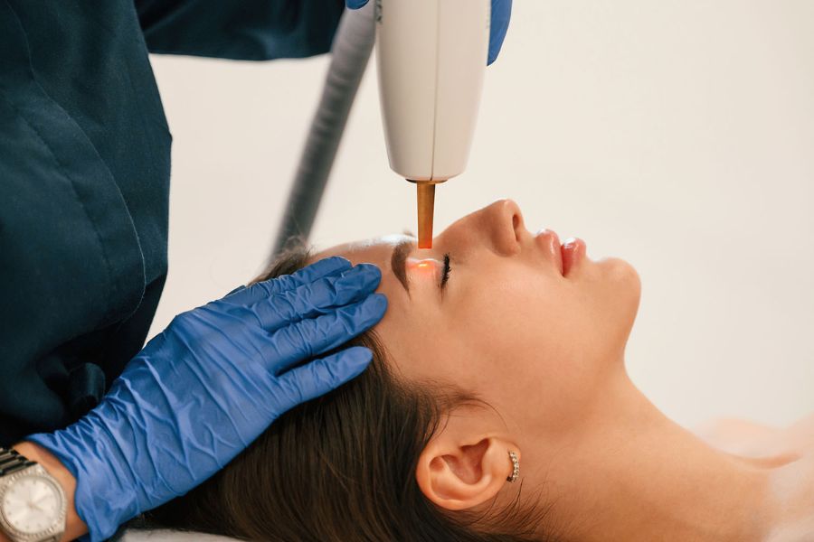 Tẩy nốt ruồi sạch tận gốc