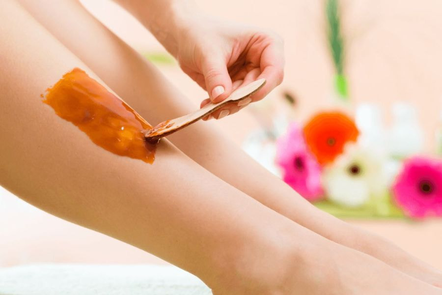Cách wax lông chân tại nhà hiệu quả