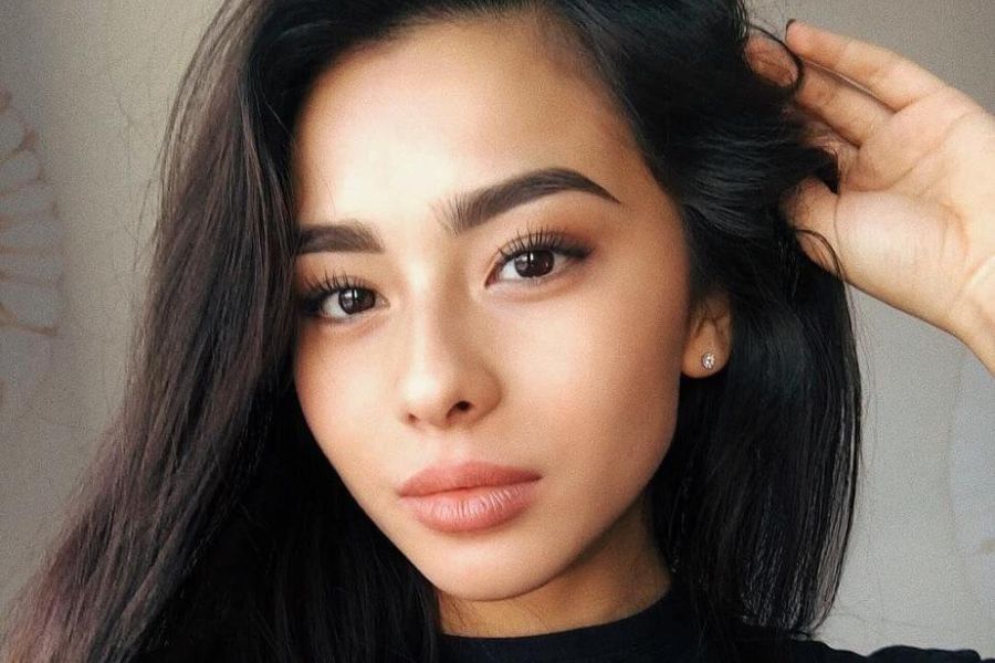 Người có đuôi lông mày vểnh lên thường cá tính và mạnh mẽ ở cả nam và nữ