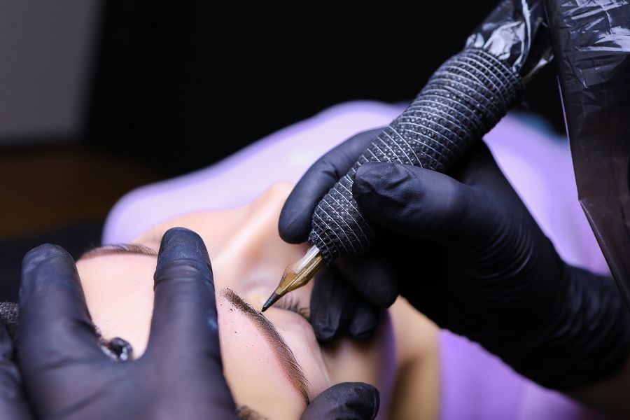 Phun xăm thẩm mỹ là cách để có dáng mày chuẩn đẹp phù hợp với gương mặt bền lâu