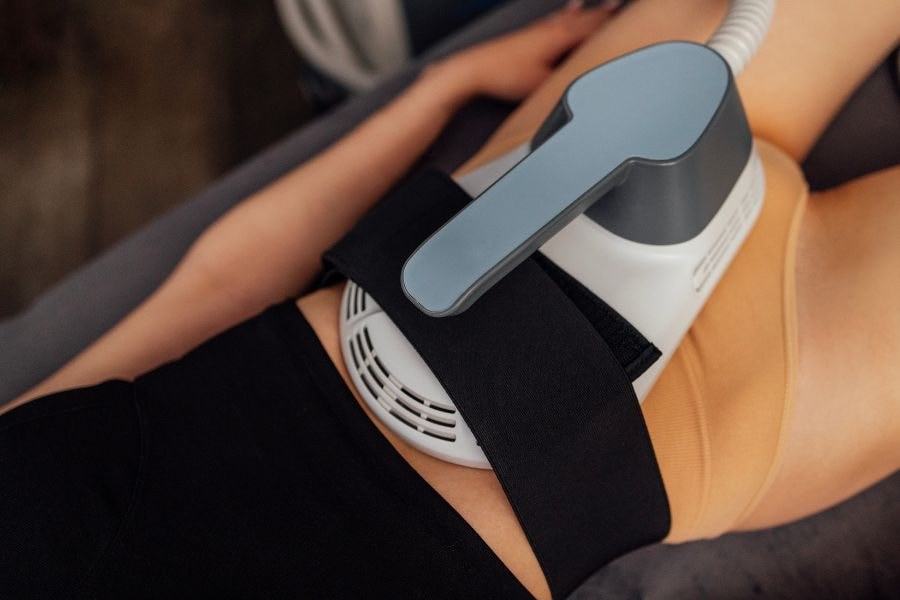 Bạn nên kết hợp dùng máy đánh tan mỡ bụng với chế độ ăn uống khoa học