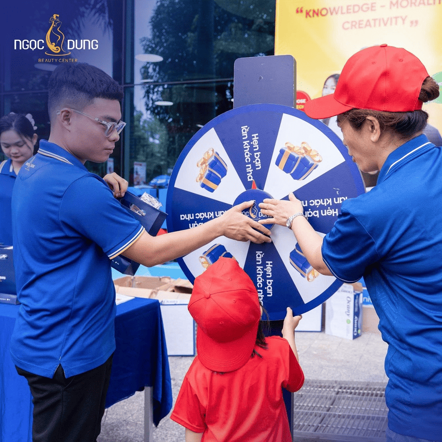 TMV Ngọc Dung lan tỏa năng lượng & sắc đẹp tại Hội thao HUTECH 2025 3 TMV Ngọc Dung – Nhà tài trợ tiếp sức năng lượng tại Hội thao HUTECH